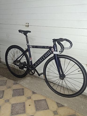 Горные велосипеды: Фикс Laevateinn Рама: Laevateinn алюминий Размер: 52(М) Соотношение — 1