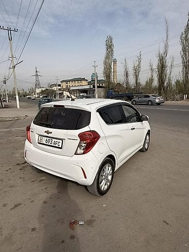 mers s 500: Chevrolet Spark: 2019 г., 1 л, Вариатор, Бензин, Хэтчбэк — 4