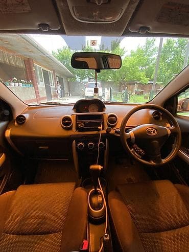 крыло на тайота ист: Toyota Ist: 2003 г., 1.3 л, Автомат, Бензин, Хэтчбэк — 7