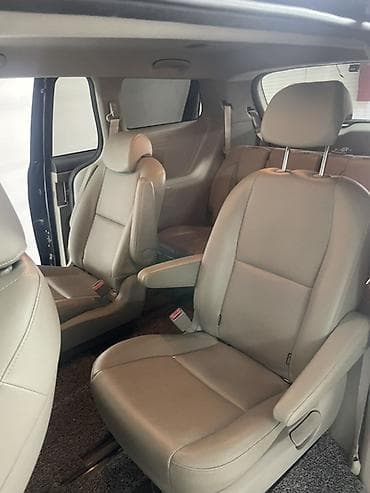 капот кобальт: Kia Carnival: 2018 г., 2.2 л, Автомат, Дизель, Минивэн — 8