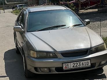 w210 cdi: Honda Accord: 2001 г., 2.3 л, Автомат, Универсал — 6