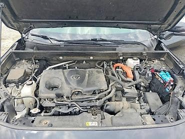 raf: Toyota RAV4: 2022 г., 2.5 л, Автомат, Гибрид — 9