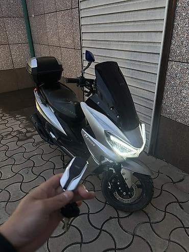 k7 2020: Макси-скутер 150 куб. см, Бензин, Новый — 8