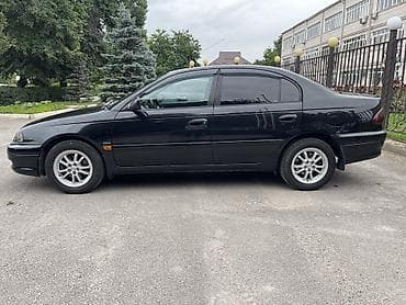 пена для авто: Toyota Avensis: 2002 г., 1.8 л, Механика, Бензин, Седан — 2