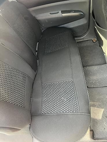 Toyota Prius: 2005 г., Автомат, Гибрид — 6