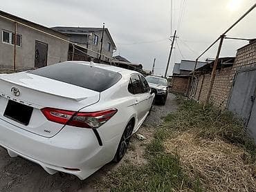 Продажа авто: Toyota Camry: 2019 г., 2.5 л, Автомат, Бензин, Седан — 5