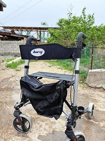 мед сумка: Роллатор (ходунки с колесами) Barry - Легкая алюминиевая рама — 3