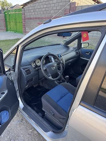 Транспорт: Mazda PREMACY: 2004 г., 2 л, Автомат, Бензин — 9