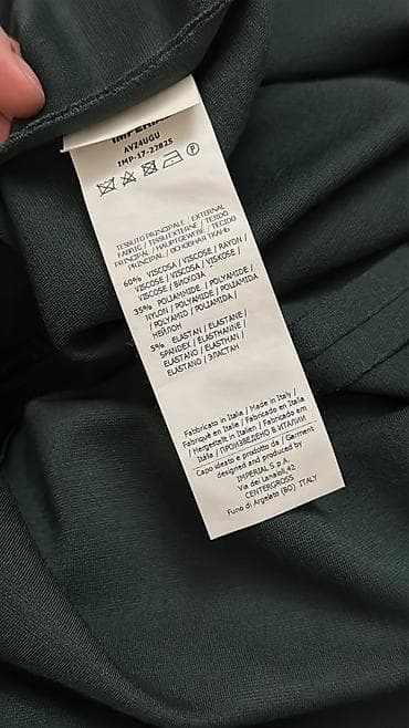 slim patch: Платье Imperial (Италия), цвет хаки. Элегантный крой миди с — 3