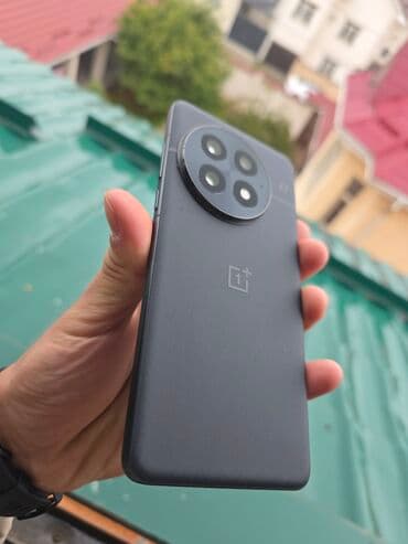 прошитая: OnePlus 13, Б/у, 1 ТБ, цвет - Черный, eSIM, 2 SIM — 14