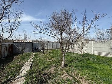 село чон таш: 📍с. Таш-Мойнок 🔘3-комнатная 🔘Этажи 2 🔘38м² Продается дача в селе — 2
