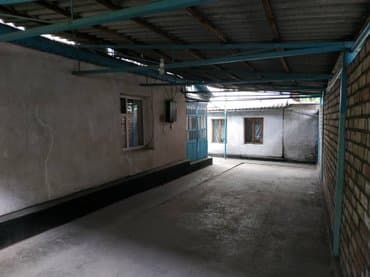 продаю или меняю с доплатой мне: Үй, 76 кв. м, 4 бөлмө, Менчик ээси, Эски ремонт — 2