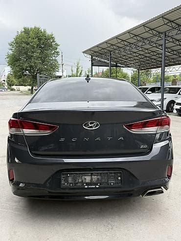 Hyundai Sonata: 2018 г., 2 л, Автомат, Бензин, Седан — 4