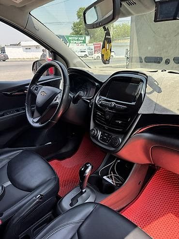 Chevrolet Spark: 2019 г., Автомат, Бензин, Хэтчбэк