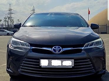 hongqi ehs9: Toyota Camry: 2015 г., 2.5 л, Вариатор, Гибрид, Седан — 1