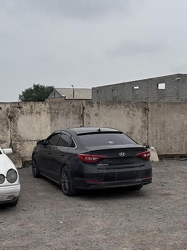 Hyundai Sonata: 2016 г., 2 л, Автомат, Газ, Седан — 10