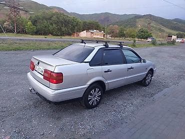 стеклоподъемник е39: Volkswagen Passat: 1994 г., 1.8 л, Механика, Газ, Седан — 5