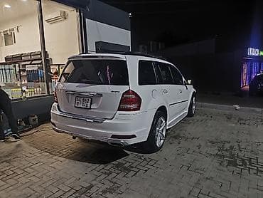 Продажа авто: Mercedes-Benz GL-Class: 2008 г., 5 л, Автомат, Бензин, Внедорожник — 5