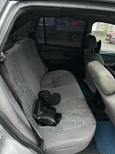 bmw e63: Представлен седан Chevrolet Nexia серебристого цвета. Автомобиль — 5