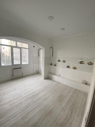 квартиры акбосого: 2 комнаты, 70 м², 106 серия улучшенная, 1 этаж, Евроремонт — 5