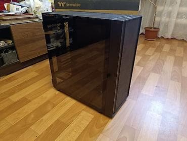 Стол компьютерлери жана комлектөөчүлөр: ПК корпусу, Thermaltake, түсү - Кара — 1