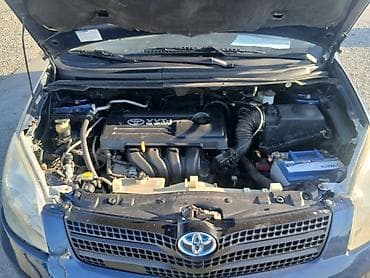 windom 2001: Toyota Ipsum: 2002 г., 1.6 л, Ручные, Бензин, Минивэн — 5