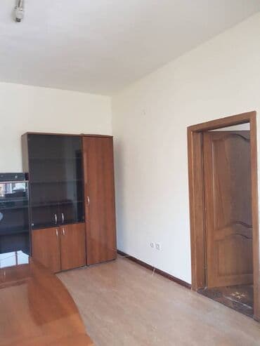 дом дорогой: 270 м², 7 комнат, Забор, огорожен, Кондиционер, Парковка — 6