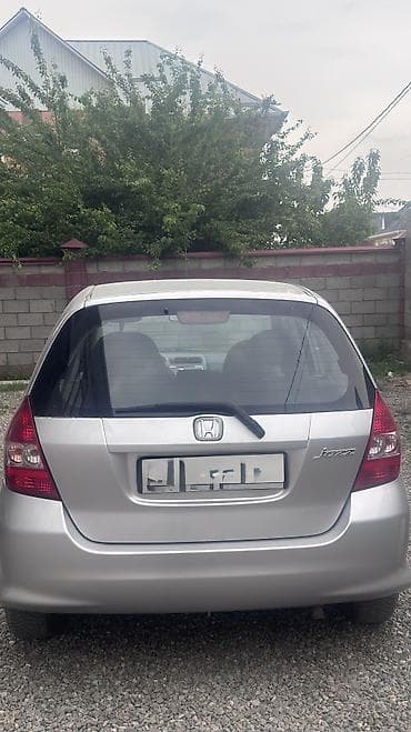 Honda: Honda Jazz: 2006 г., 1.4 л, Механика, Бензин, Хэтчбэк — 2