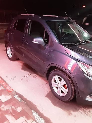 шевроле трекер 2021: Chevrolet Trax: 2020 г., Кроссовер — 4