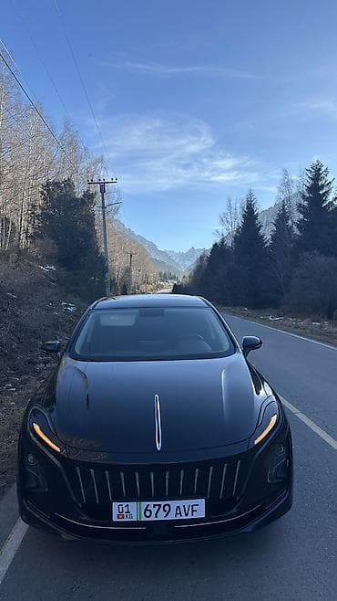 Сдаю Hongqi E в аренду машина бизнес класса.запас хода 320 км