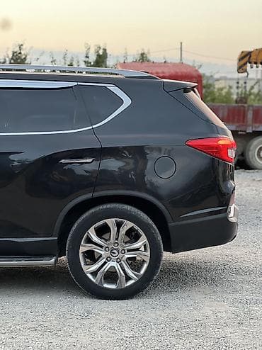 Ssangyong Rexton: 2019 г., 2.2 л, Автомат, Дизель, Внедорожник — 4
