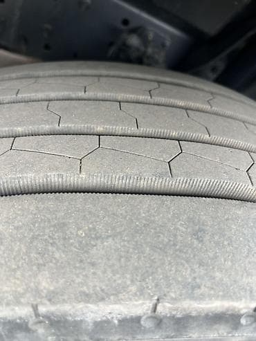 plug in: Тягач, Mercedes-Benz, 2011 г., Тентованный — 5