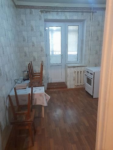Квартиры: 2 комнаты, 52 м², 1 этаж, Косметический ремонт — 2
