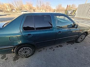 lada 2109: Volkswagen Vento: 1996 г., 1.8 л, Механика, Бензин, Седан — 8