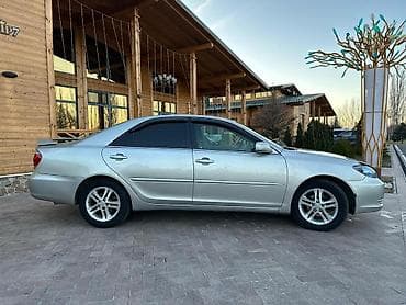 Toyota Camry: 2002 г., 3 л, Автомат, Бензин, Седан — 2