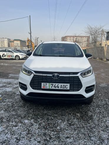mitsubishi xpander: JAC : 2020 г., Автомат, Кроссовер — 1