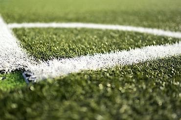 искуственная: ⚽ Строительство футбольных полей с искусственным газоном под ключ — 4