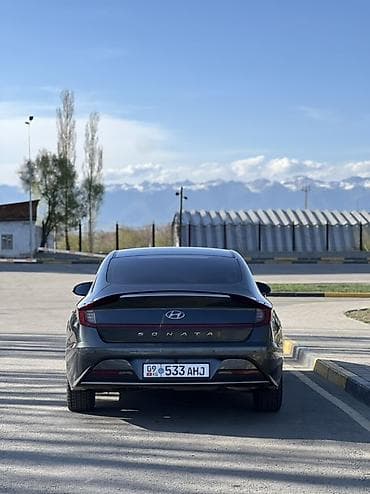 кузов автомобиля: Hyundai Sonata: 2021 г., 2 л, Автомат, Бензин, Седан — 4