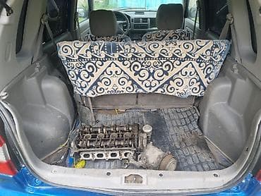 Продажа авто: Mazda Demio: 1998 г., 1.5 л, Механика, Бензин, Минивэн — 9