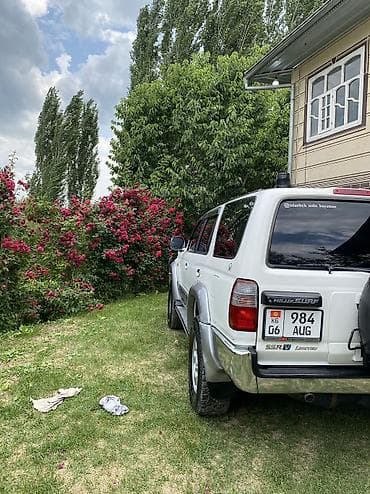 Транспорт: Toyota Hilux Surf: 1998 г., 2.7 л, Автомат, Газ, Внедорожник — 8