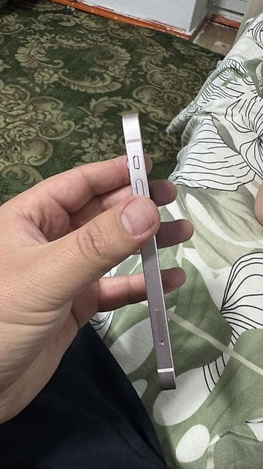 айфон 14 mini: IPhone 13 mini, Б/у, 128 ГБ, Старлайт, Чехол, 86 % — 5