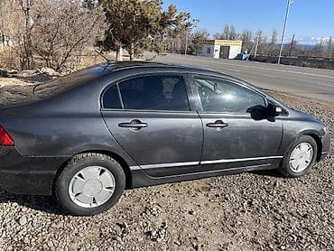 зимние шины в бишкеке: Honda Civic: 2005 г., 1.3 л, Автомат, Гибрид, Седан — 10