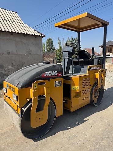 мото электрические: Двухвальцовый дорожный каток XCMG XMR30E 3.тонник - Тип: вибрационный — 9