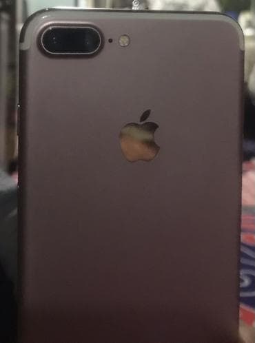 Мобильные телефоны: IPhone 7 Plus, Jet Black — 1