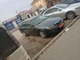 купить авто без посредников от хозяина недорого: Honda Accord: 2004 г., 2 л, Автомат, Бензин, Универсал — 4