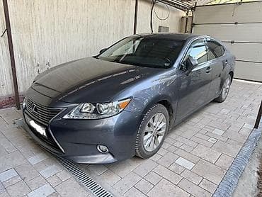 Lexus ES: 2015 г., 2.5 л, Вариатор, Гибрид, Седан