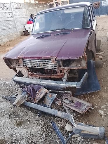 детские костюмы вампира: Кузов ВАЗ «классика» (седан, 4 двери), бордовый цвет. Комплект для — 5