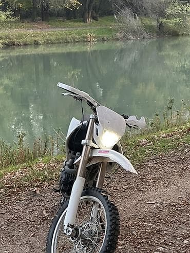 р18 r18: Эндуро/кроссовый мотоцикл белого цвета Реальному клиенту мини торг — 1