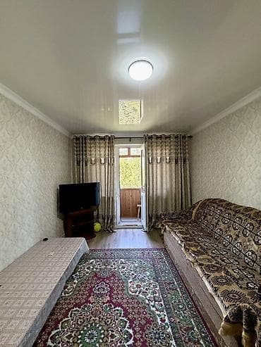 5: 3 комнаты, 58 м², 10 мкр 104 серия, 3 этаж, Косметический ремонт — 1