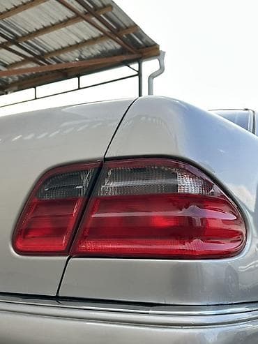 самомойка под ключ: Mercedes-Benz E-Class: 1998 г., 3.2 л, Автомат, Бензин, Седан — 5